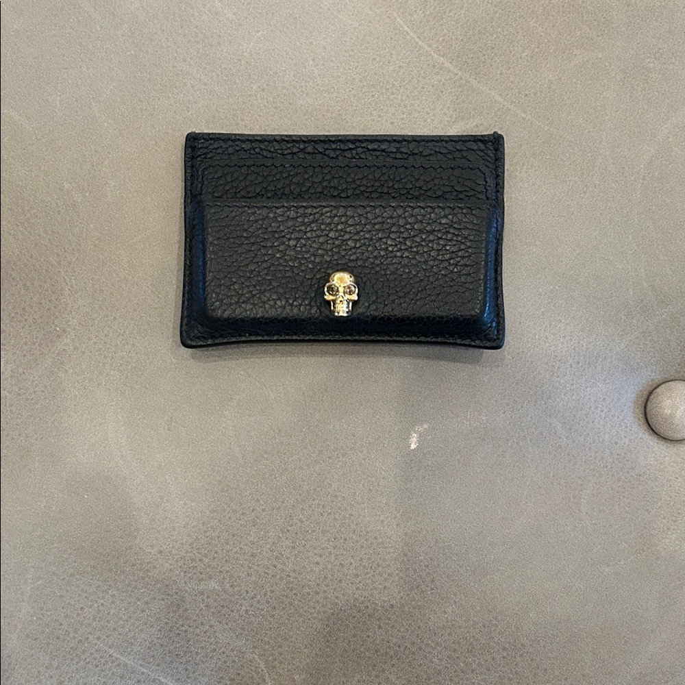 Alexander McQueen Black Card Holder with Skull Accent, leather